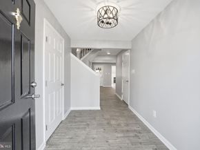 47456 Sharpskin Island Square, Sterling VA 20165