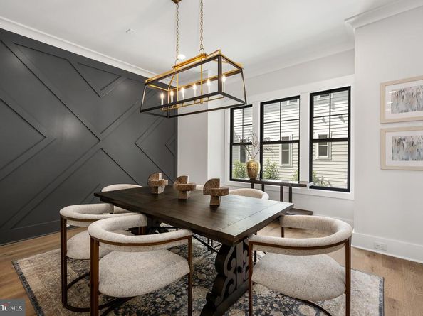 8650 Mchenry Street, Vienna VA 22180