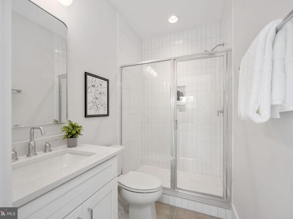 8650 Mchenry Street, Vienna VA 22180