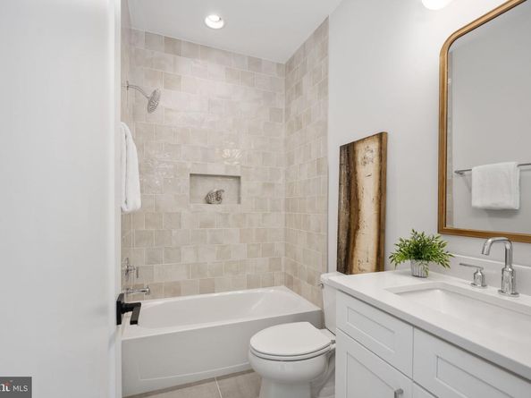 8650 Mchenry Street, Vienna VA 22180