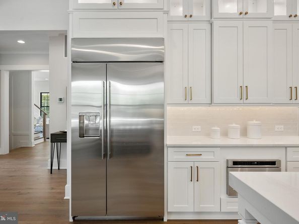 8650 Mchenry Street, Vienna VA 22180