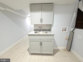 3934 Howland Street, Philadelphia PA 19124