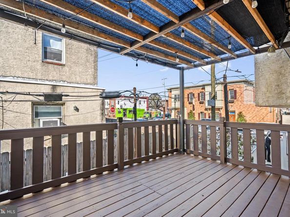 2402 S Lee Street, Philadelphia PA 19148