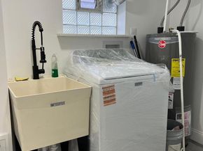 4247 Glendale Street, Philadelphia PA 19124