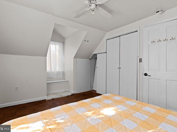 212 Plumbridge Drive, Levittown PA 19056