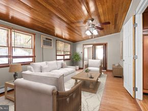 212 Plumbridge Drive, Levittown PA 19056