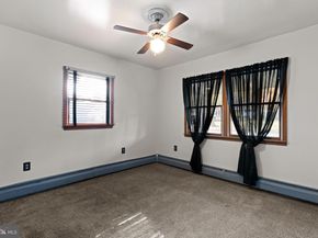 212 Plumbridge Drive, Levittown PA 19056