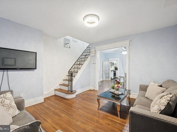 6105 Locust Street, Philadelphia PA 19139