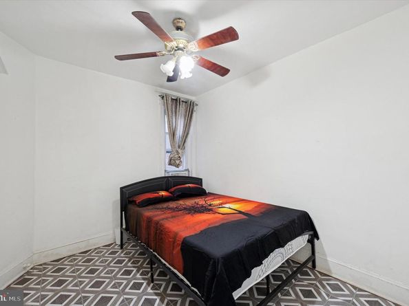 6105 Locust Street, Philadelphia PA 19139