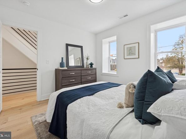 409 Martin Street, Philadelphia PA 19128