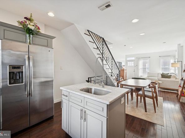 1827 Hoffman Street, Philadelphia PA 19145