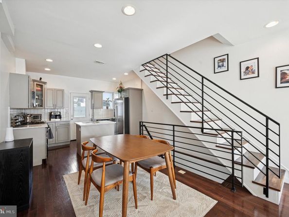 1827 Hoffman Street, Philadelphia PA 19145