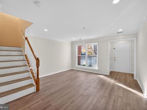 46932 Courtyard Square, Sterling VA 20164