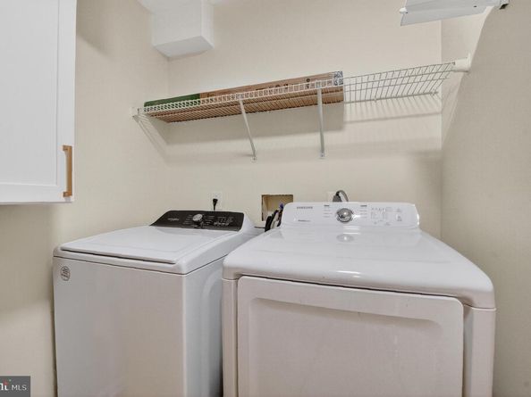 46932 Courtyard Square, Sterling VA 20164