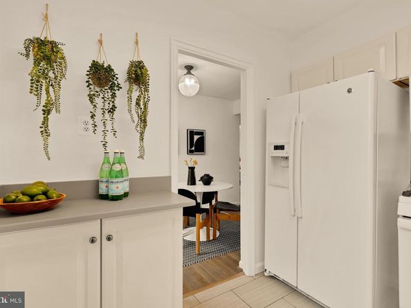 4818 Chevy Chase Drive 303, Chevy Chase MD 20815