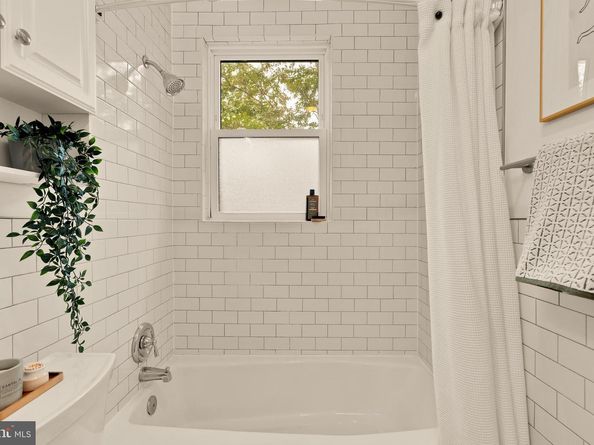 4818 Chevy Chase Drive 303, Chevy Chase MD 20815