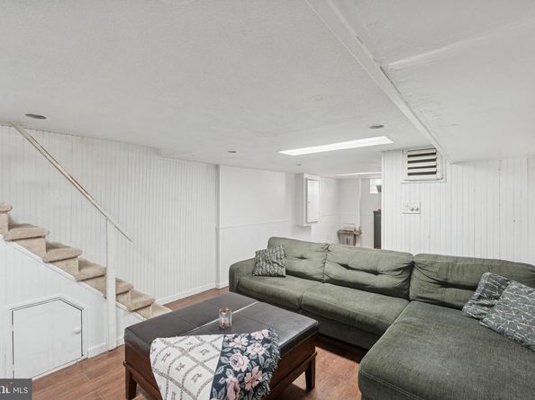 7521 Claridge Street, Philadelphia PA 19111