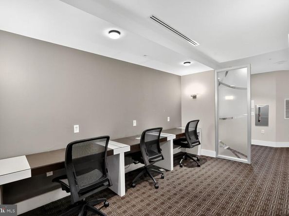 1111 Oronoco Street 125, Alexandria VA 22314