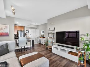 1111 Oronoco Street 125, Alexandria VA 22314