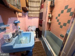 1809 S Chadwick Street, Philadelphia PA 19145