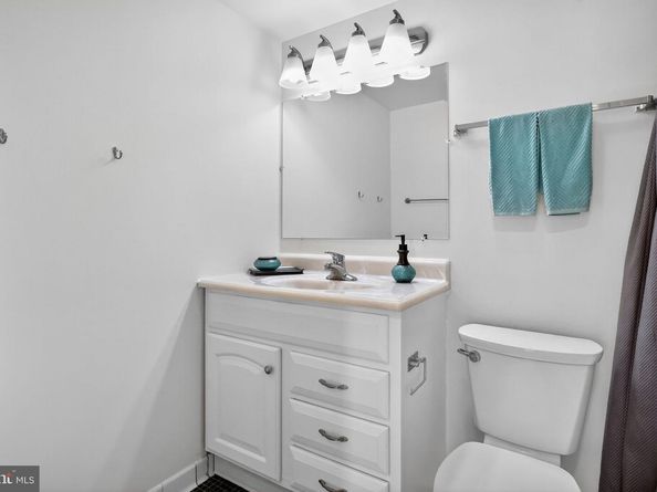 5500 Friendship Boulevard 1712N, Chevy Chase MD 20815