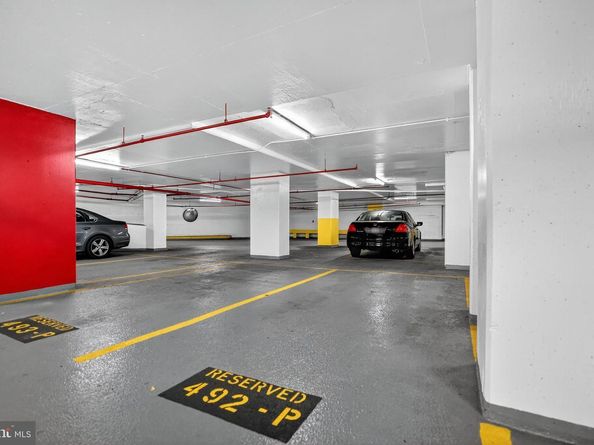 5500 Friendship Boulevard 1712N, Chevy Chase MD 20815