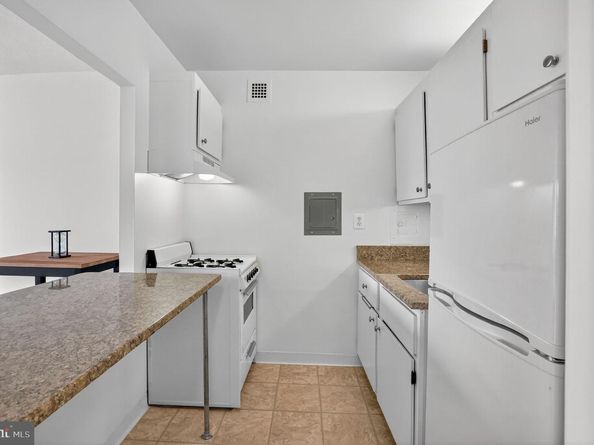 5500 Friendship Boulevard 1712N, Chevy Chase MD 20815