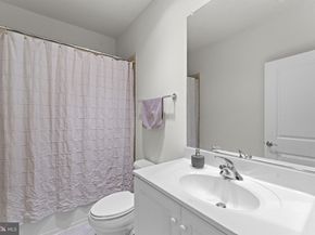 1815 Potomac Greens Drive, Alexandria VA 22314