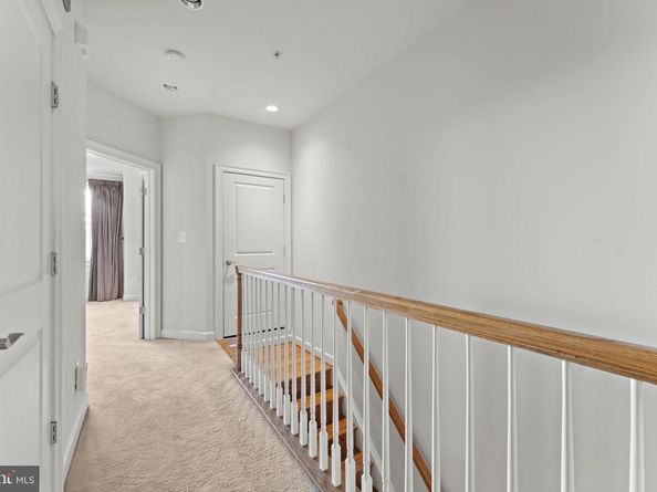 1815 Potomac Greens Drive, Alexandria VA 22314