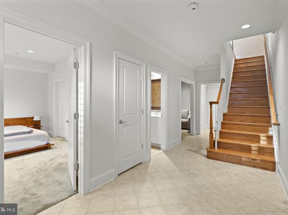 1815 Potomac Greens Drive, Alexandria VA 22314