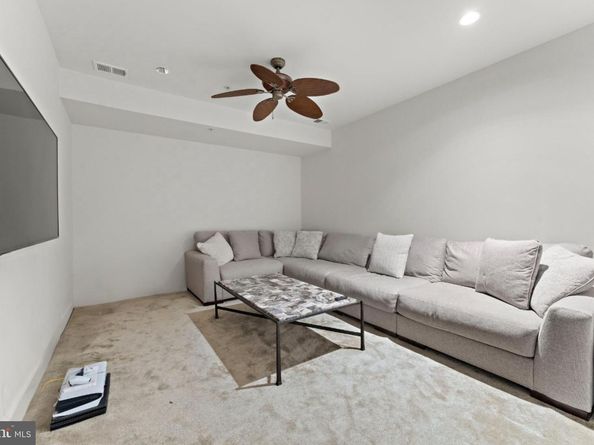 1815 Potomac Greens Drive, Alexandria VA 22314