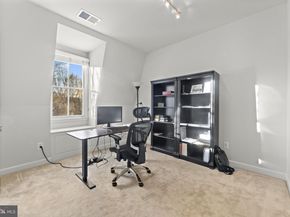 1815 Potomac Greens Drive, Alexandria VA 22314