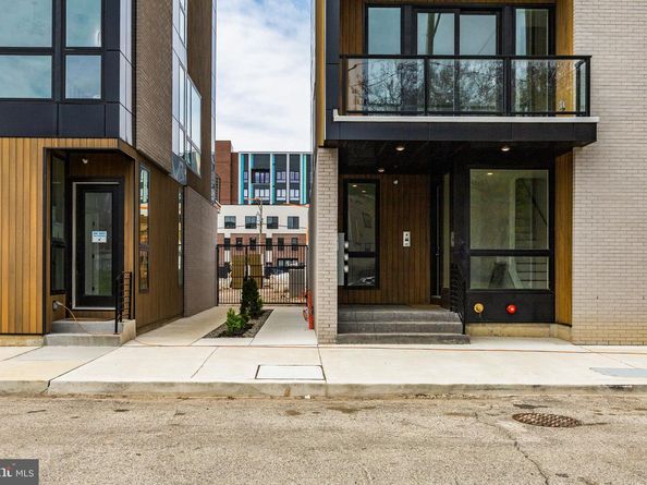 2201 E Somerset Street B4 UPPER, Philadelphia PA 19134