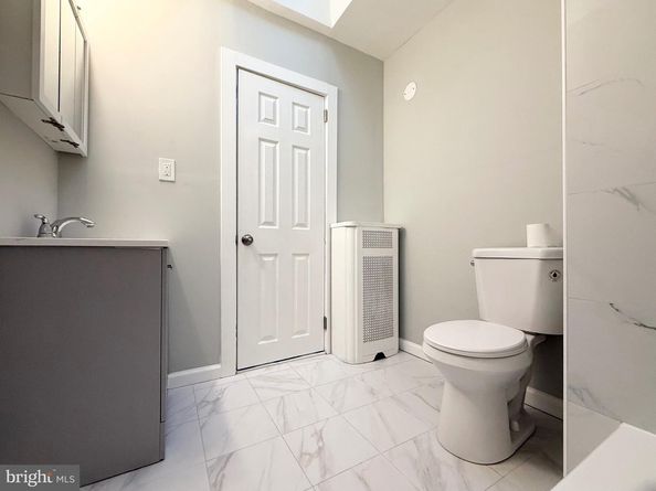 5842 N Hope Street, Philadelphia PA 19120