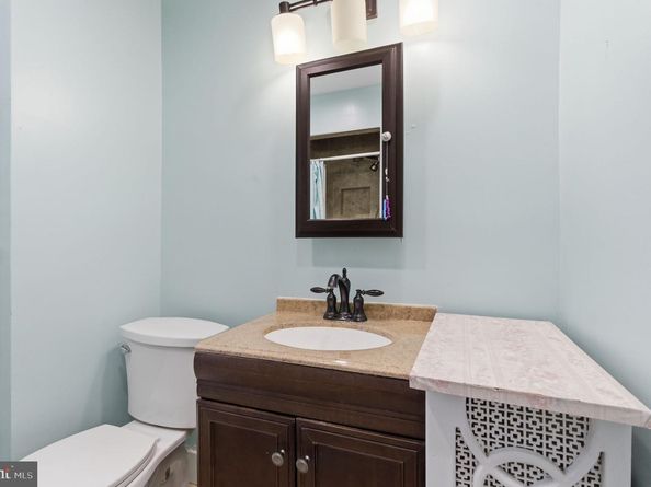 212 Upland Road, Merion Station PA 19066