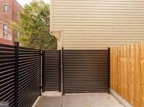 516 S 21st Street, Philadelphia PA 19146