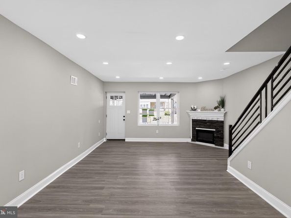 930 E Price Street, Philadelphia PA 19138