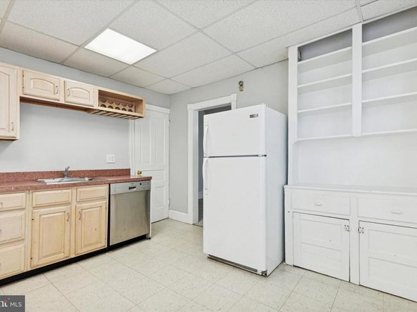 221 Ardmore Avenue, Ardmore PA 19003