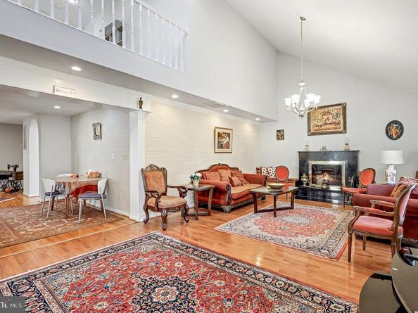 3120 Collie Lane, Falls Church VA 22041