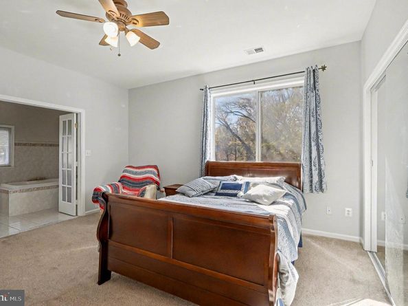 3120 Collie Lane, Falls Church VA 22041