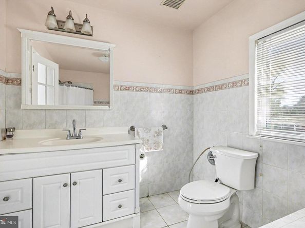 3120 Collie Lane, Falls Church VA 22041