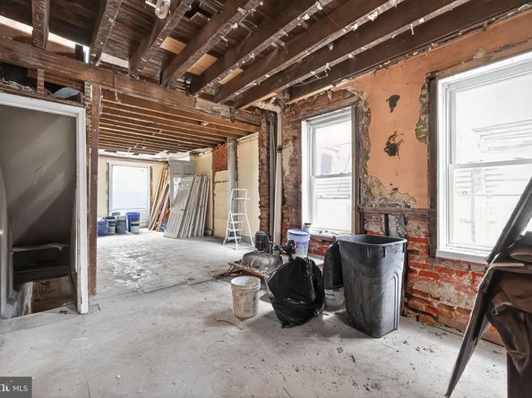 1752 N Lecount Street, Philadelphia PA 19121