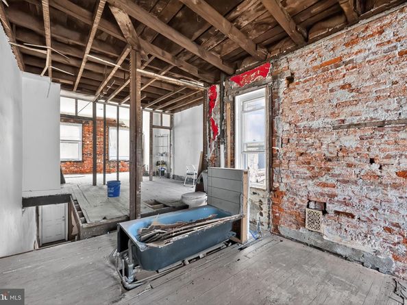 1752 N Lecount Street, Philadelphia PA 19121