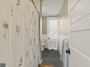 114 Cadwalader Avenue, Elkins Park PA 19027