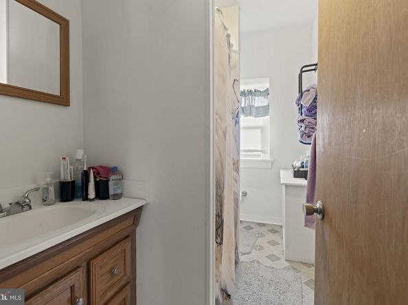 114 Cadwalader Avenue, Elkins Park PA 19027