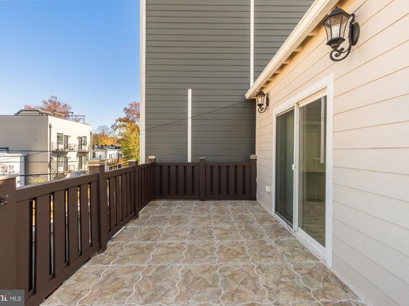 1210 Meigs Place NE, Washington DC 20002