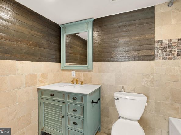 1210 Meigs Place NE, Washington DC 20002