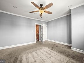 5426 Windsor Avenue, Philadelphia PA 19143