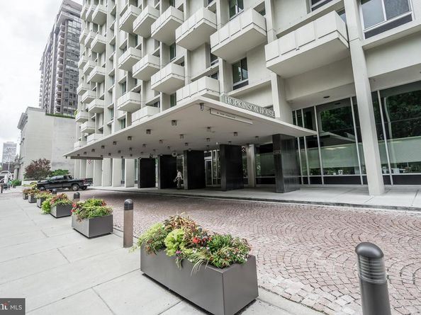 604 S Washington Square 2308, Philadelphia PA 19106