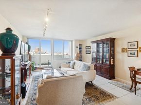 604 S Washington Square 2308, Philadelphia PA 19106